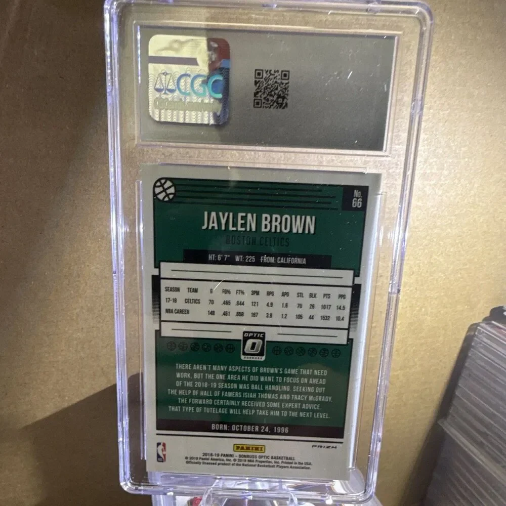 Panini 2018-19 Donruss Optic Jaylen Brown #66 Blue Velocity Prizm Celtics